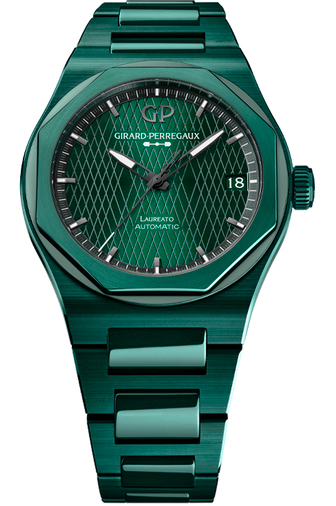 Girard Perregaux Laureato Aston Martin Edition 42мм Girard Perregaux Laureato Aston Martin Edition 42мм